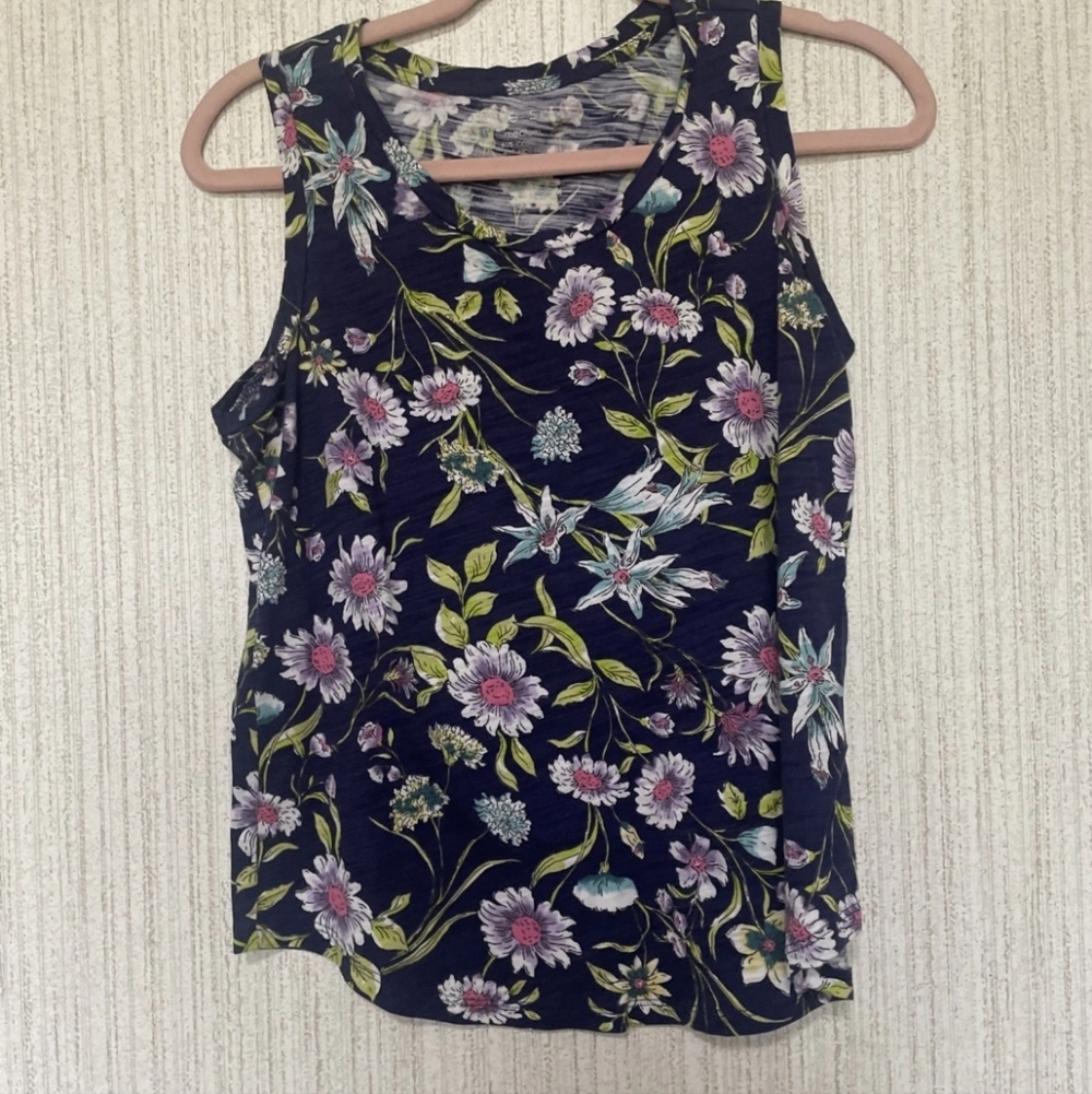 Blue Sol Size Medium Blue Floral Tank Top
